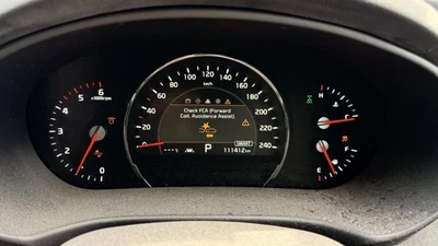 KIA SORENTO UM 09/2017-01/2020 INSTRUMENT CLUSTER DIESEL SLi/GT-LINE - image 1 of 4