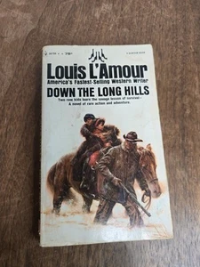 Louis Lamour Down The Long Hills 1971, 3rd Printing - Foto 1 di 10