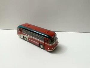 1/43 Ukrainian city bus LAZ-695 / 1950's red ULTRA MODELS - Picture 1 of 6