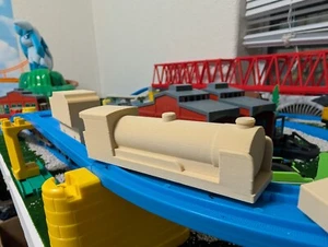 Thomas & Friends Wooden Railway 3d Printed Richard/Merlin Wood Pla - Picture 1 of 5