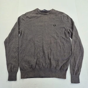Jersey FRED PERRY gris medio para hombre cuello redondo tejido logotipo bordado - Imagen 1 de 7