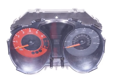 Nissan Juke Nismo RS M/T 2014-2017 velocímetro 164 k OEM  Foto 1 de 4