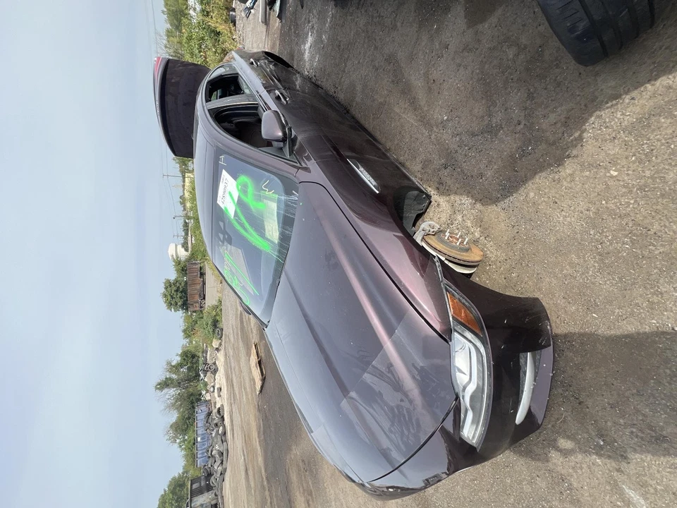 2017 Jaguar XF Suspension Assembly Maroon 2.0L 114k Miles OEM Part 661174 - Image 1 of 4