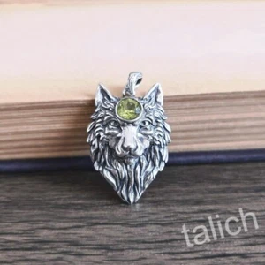 925 Sterling Silver Majestic Wolf or Cat? Pendant with Green Peridot Unique - Picture 1 of 9