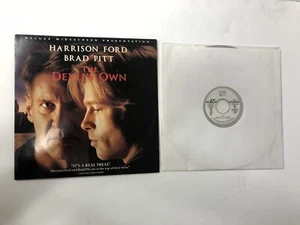 The Devil's Own (Laserdisc, 1997, Deluxe Widescreen) Harrison Ford Brad Pitt - Picture 1 of 3