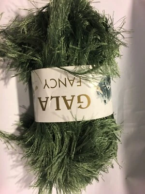 GALA VERDE ESCURO FANTASIA FIBRA ARTES TRICÔ CROCHÊ DESIGNER FIO BORLA 50G - Imagem 1 de 3