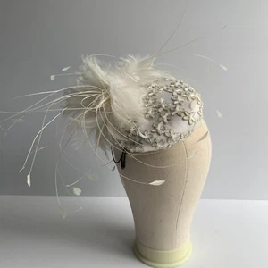 Emily London sequin Pillbox Hat Fascinator Royal Ascot Wedding races white cream - Picture 1 of 14