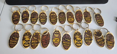Lot 20 Raisin Vintage Keychains Assorted SOUVENIR gift Shop Ranchy Gag Cover