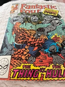 FANTASTIC FOUR #320 (1988) COVER w/ DOOM & HULK VS THE THING - 9.4 NM (MARVEL) - Picture 1 of 5