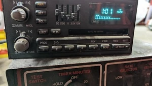 95-99 Buick Riviera AM FM Radio Tape Player OEM 5 Band EQ - Picture 1 of 9