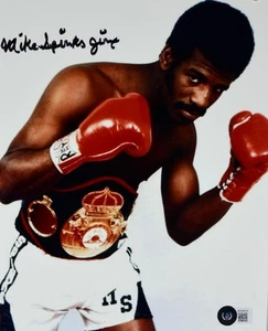 Michael Spinks Autographed 8x10 Close Up Photo - Beckett W Hologram *Black - Picture 1 of 11