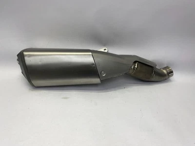 2017-2018 Aprilia RSV4 1100 排气消声器 一脚蹬 管道消音器 原始设备制造商 ZD41084 — 第 1/4 张图片