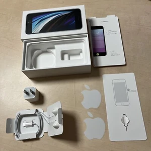 Apple iPhone słuchawki i wtyczka Nowe - Zdjęcie 1 z 5