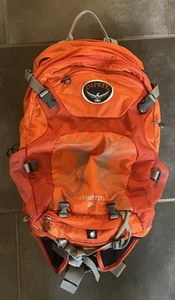 Osprey Stratos 24 Orange Hiking Backpack Ventilated Frame Rain Fly - Picture 1 of 4