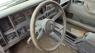 Conjunto de columna de dirección Jeep Cherokee 1991-1993 con llave con volante Foto 1 de 3