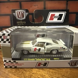 M2 Hurst 1970 Oldsmobile Cutlass 442 W-30 #WMTS12 20-07 White - Picture 1 of 15