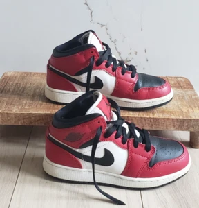 Nike Air Jordan 1 Mid GS 3.5Y Negro Rojo Blanco 554725-069 Tenis Juveniles - Imagen 1 de 7