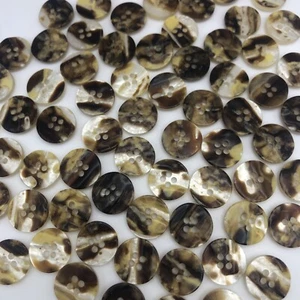 10 Vtg Mottled Brown Yellow White Shell 4-Hole Buttons w/ Character 15mm D802 - Picture 1 of 9
