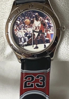 Reloj Wilson Michael Jordan #23 Vintage 38mm Batería Nueva Funciona Excelente Estado Foto 1 de 4