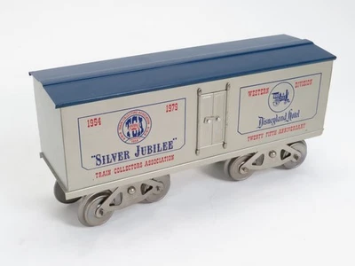 Coche de caja McCoy 25 aniversario TCA 1979 Disneyland Hotel, calibre ancho (H) Foto 1 de 4