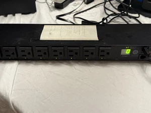 APC AP70 (AP790) Rack PDU, Switched, 1U, 15A, 100/120V, (8)5-15 - Afbeelding 1 van 2