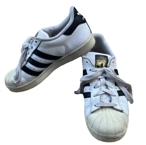 Adidas Superstar Turnschuhe weiß und schwarz Retro Y2K Größe 5 - Bild 1 von 5
