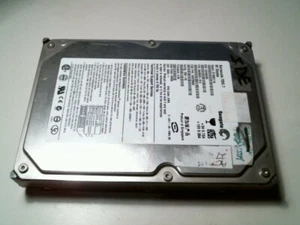Unidad de disco duro IDE Seagate Barracuda ST380011A 9W2003-314 100275523 D5C-02 - Imagen 1 de 3
