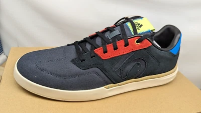 Adidas 5/10 Sleuth biking shoe 11 1/2 NEW - Image 1 of 4