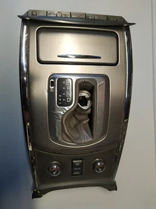 Indicador de cambio de marchas Infiniti G37 XS 2010-13 bisel embellecedor con asiento térmico - Imagen 1 de 8
