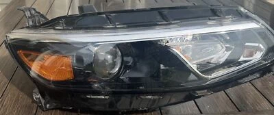 Chevy Malibu 2016 2018 faro derecho pasajero lado faro OEM 84131409 Foto 1 de 4