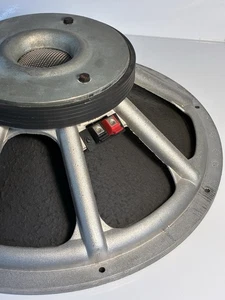 VTG PEAVEY 18" BLACK WIDOW MODEL 1801 8 OHM Speaker Working - Picture 1 of 20