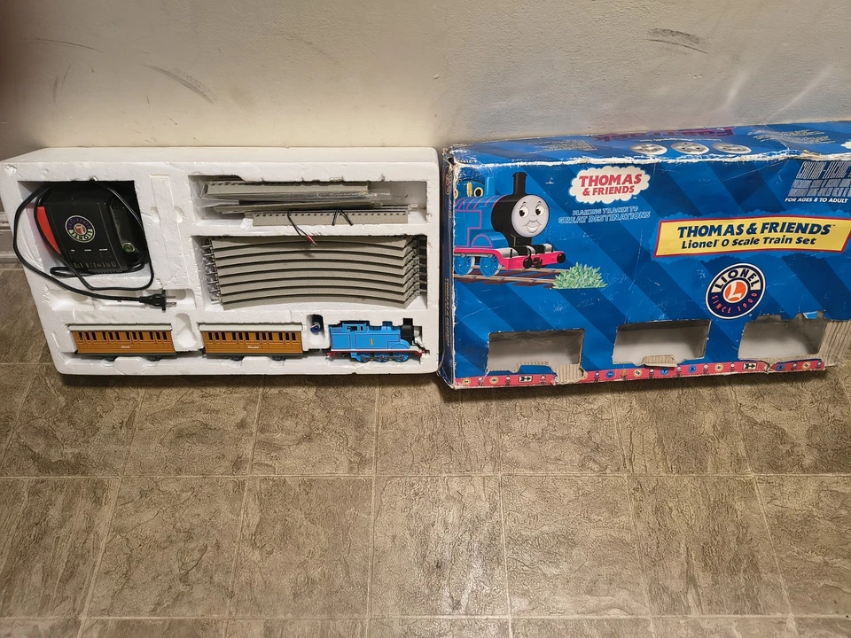 Conjunto inicial Lionel Thomas & Friends - Trem elétrico calibre O - Imagem 1 de 2