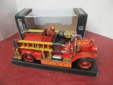 Fire Truck 1:18 scale limited edition middlefield fire dept old school model