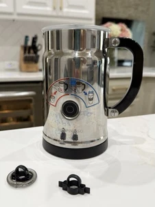 Espumador de Leche Eléctrico Nespresso Aeroccino Inoxidable Modelo 3192 Frío y Caliente - Imagen 1 de 5