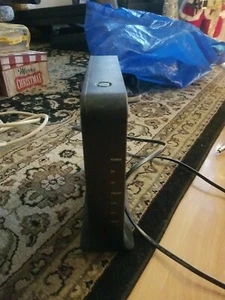 Ubee DDW36C1 Wireless Cable Modem Router - Picture 1 of 5