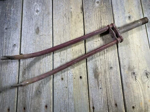 VINTAGE ANTIQUE BIKE BICYCLE FORK STEEL FRAME FORK IRON 700c Or 28” USED - Picture 1 of 10