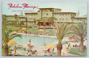 Las Vegas NV Nevada Fabulous Flamingo Hotel Olympic Swimming Pool 1961 Postcard - Picture 1 of 2