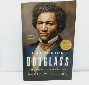 Fredrick Douglas Prophet Of Freedom (Paperback Book) By David W. Blight Pulitzer - Picture 1 of 3