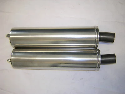 Yamaha TZ350 Muster Legierung Schalldämpfer. Paar. Neu. - Bild 1 von 3