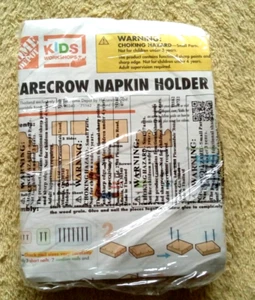 1 BRAND NEW Scarecrow Napkin Holder HALLOWEEN Kids Workshop Kit with Pin - Picture 1 of 3