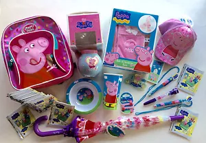 stock cartoleria articoli regalo PEPPA PIG penne zaino card berretto ombrello - Foto 1 di 1