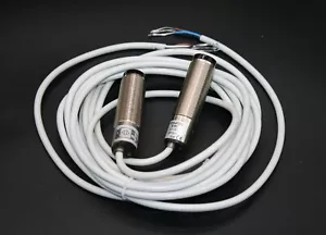 Set of 2 (See Description) - SICK Photoelectric Proximity Sensors DC Italy - Picture 1 of 12