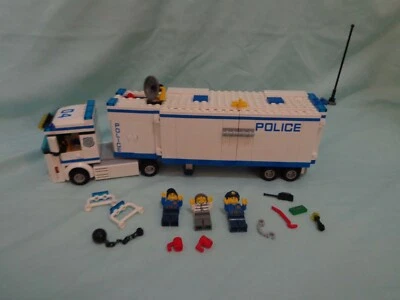 LEGO Town: Mobile Police Unit 60044 - leer descripción Foto 1 de 4