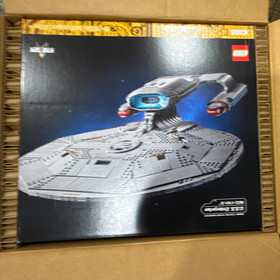 LEGO Icons U.S.S. Enterprise NCC-1701-D 10356, 3600 Pieces, Ages 18+, Box
