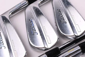 Titleist 714 MB Irons / 4-PW / Stiff Flex Dynamic Gold S300 Shafts - Picture 1 of 7