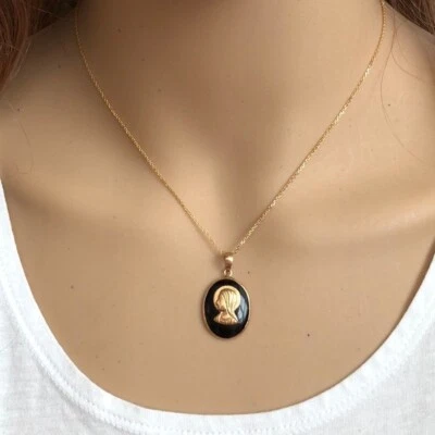 14K Solid Yellow Gold OVal Jesus Christ Pendant Adjustable Necklace 16"-18"  - Image 1 of 4