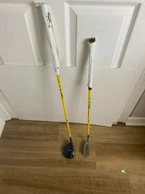 Dunlop Loco Junior Driver and 9 iron, Graphite composite shaft, Right handed - Image 1 of 4