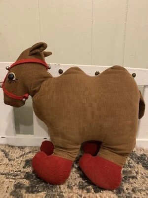 Rare Vintage Raggedy Ann & Andy Camel with the wrinkled knees stuffed animal toy - Image 1 of 4