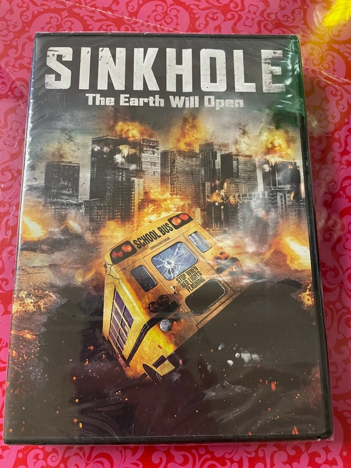 Sinkhole The Earth Will Open (dvd 2013) A0707