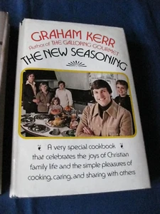 Graham Kerr Cookbook  The New Seasoning 1976 Hardcover 1st Edition Dust Jacket - Imagen 1 de 5
